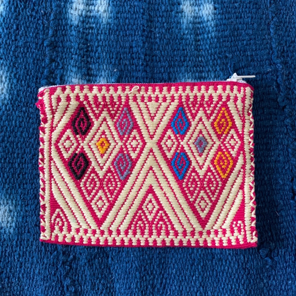 NEW! Handwoven Mexican Coinpurse